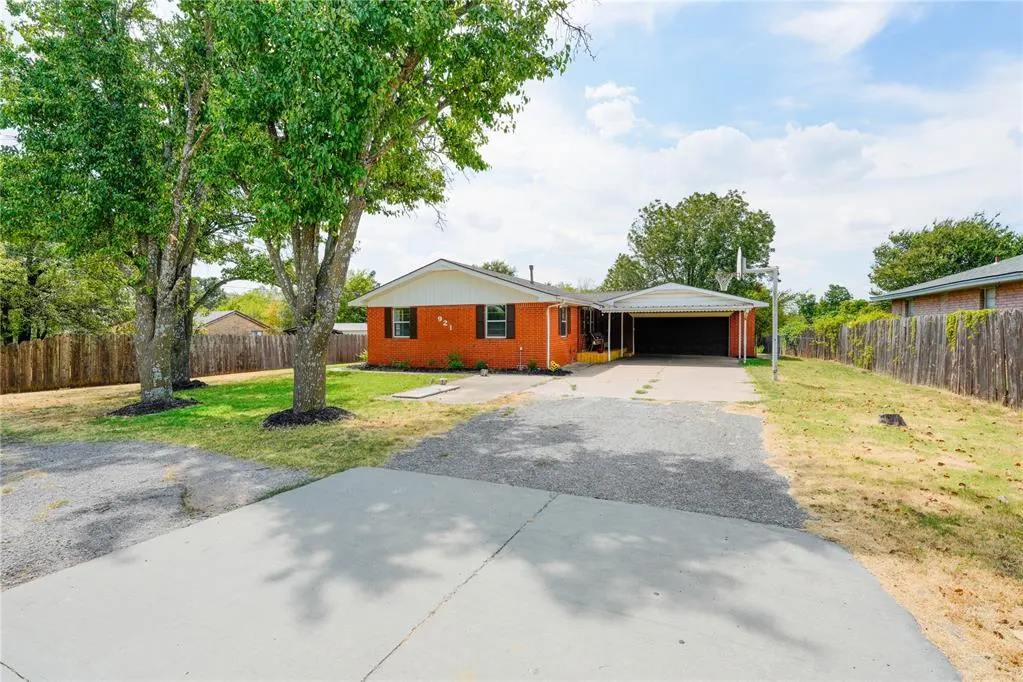 Photo 4 — 921 S Post Road, Oklahoma City, OK 73130