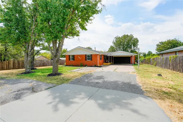 Photo 4 — 921 S Post Road, Oklahoma City, OK 73130