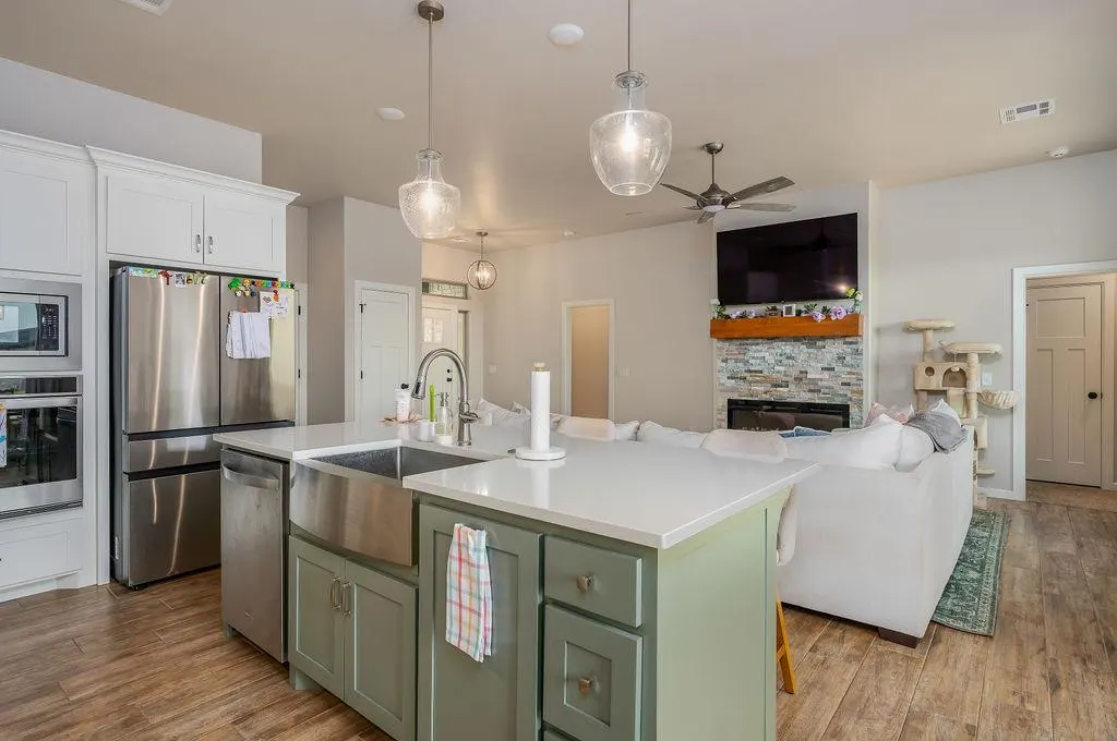 Photo 6 — 4604 Bermuda Drive, Mustang, OK 73064