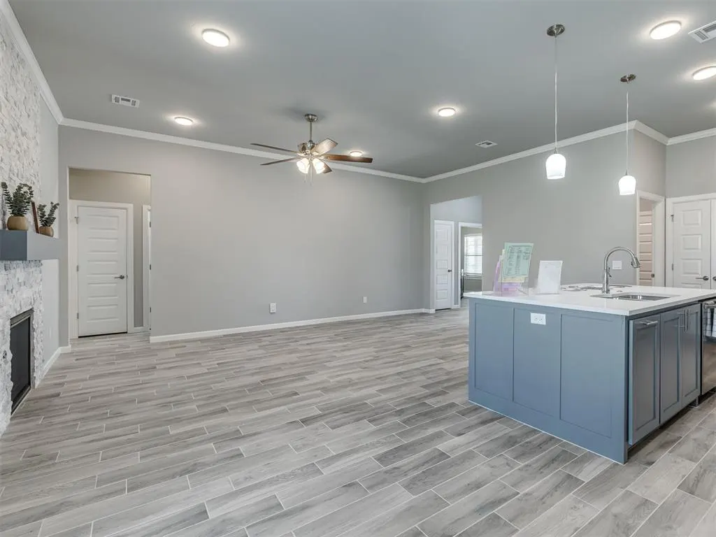 Photo 8 — 2905 Kingswood Drive, Norman, OK 73071