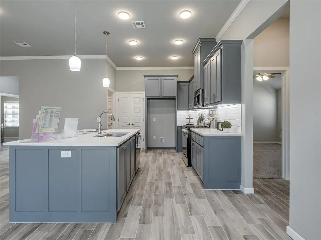 Photo 10 — 2905 Kingswood Drive, Norman, OK 73071
