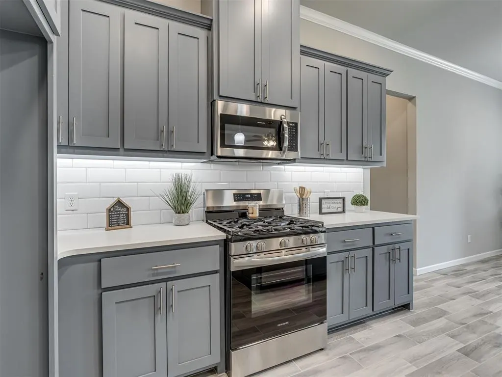 Photo 12 — 2905 Kingswood Drive, Norman, OK 73071