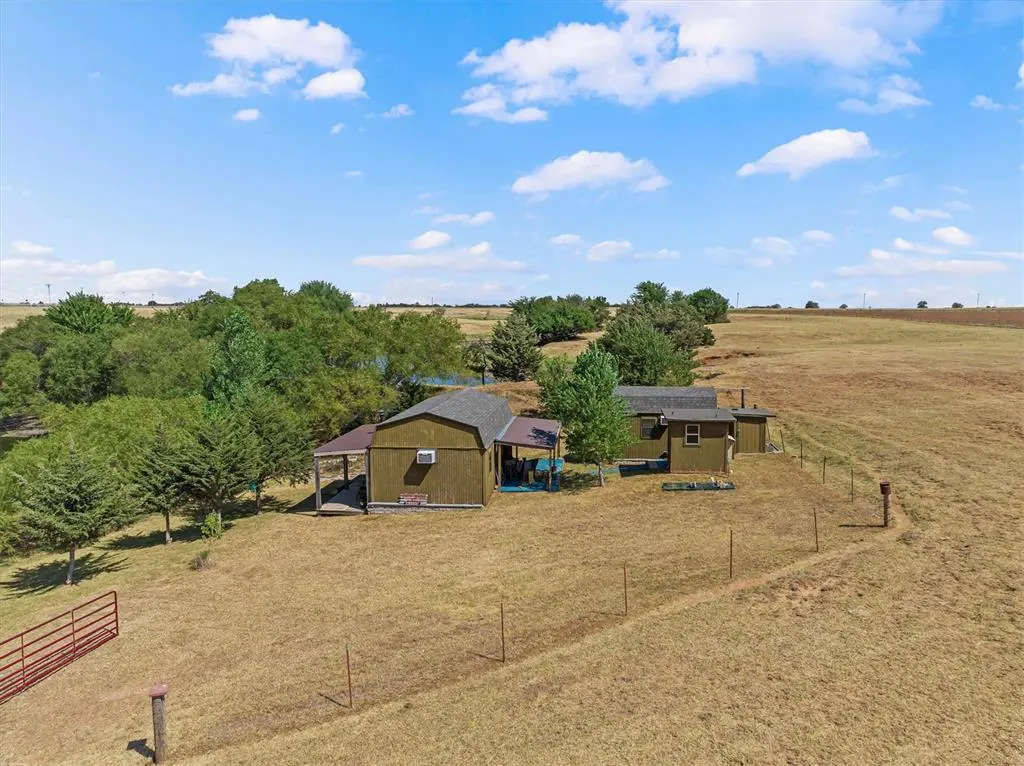 Photo 18 — 3500 NE Hefner Road, El Reno, OK 73036