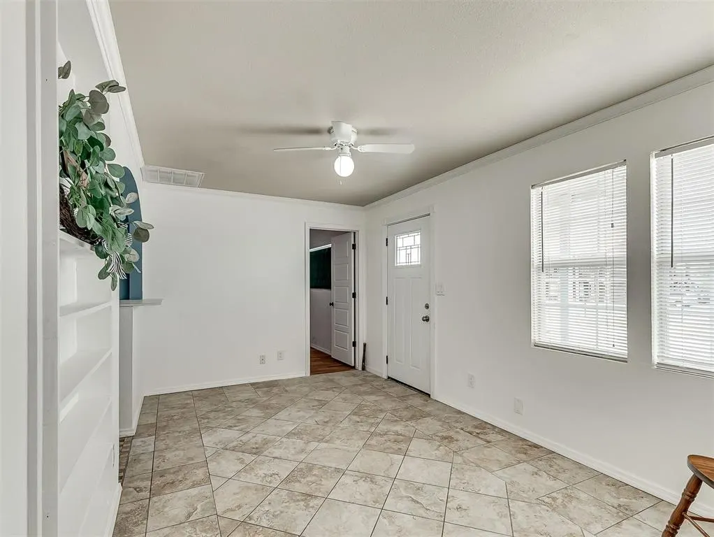 Photo 5 — 1420 SE 38th Street, Oklahoma City, OK 73129