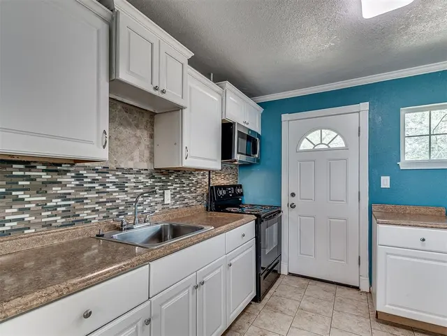 Photo 7 — 1420 SE 38th Street, Oklahoma City, OK 73129