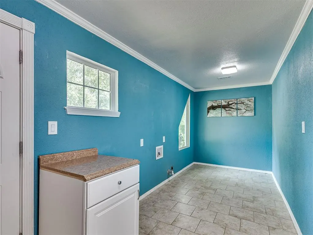 Photo 12 — 1420 SE 38th Street, Oklahoma City, OK 73129