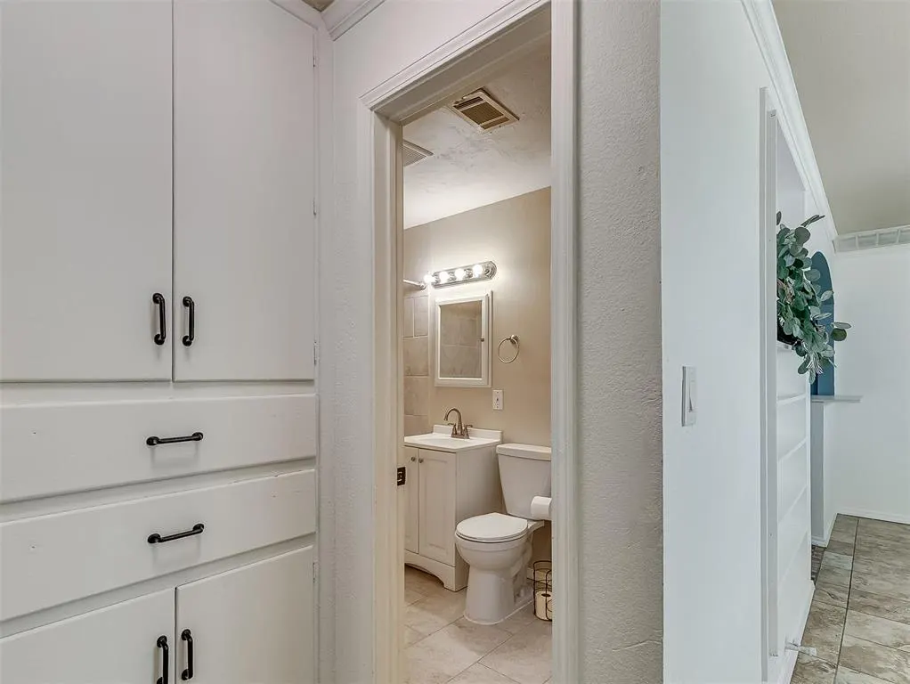 Photo 24 — 1420 SE 38th Street, Oklahoma City, OK 73129