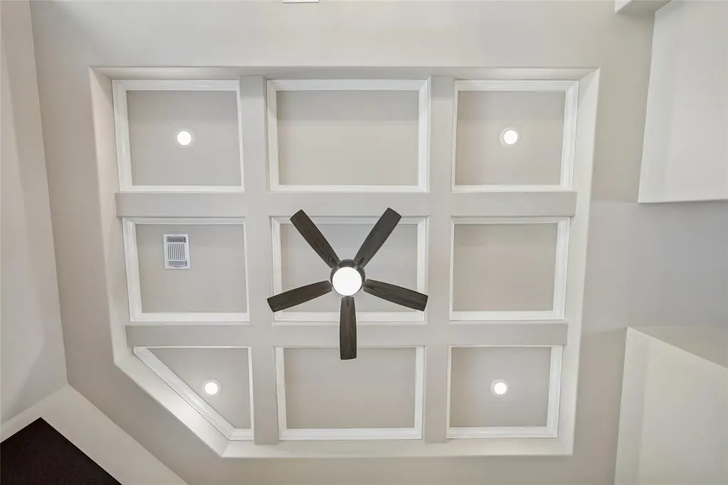 Photo 23 — 8125 Mountain Oak Drive, Edmond, OK 73034