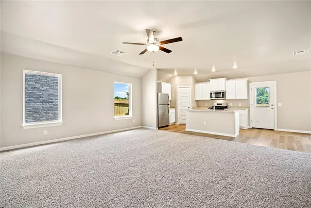 Photo 2 — 1908 Palmatum Road, El Reno, OK 73036