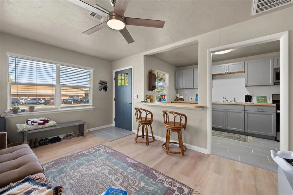 Photo 6 — 920 E Wayne Street, Edmond, OK 73034