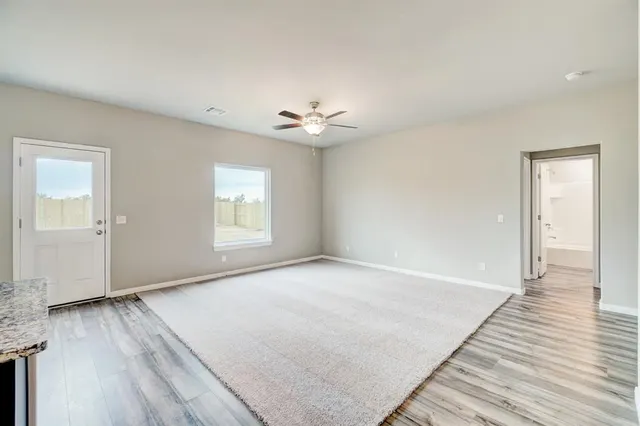 Photo 8 — 1922 Redwood Lane, El Reno, OK 73036