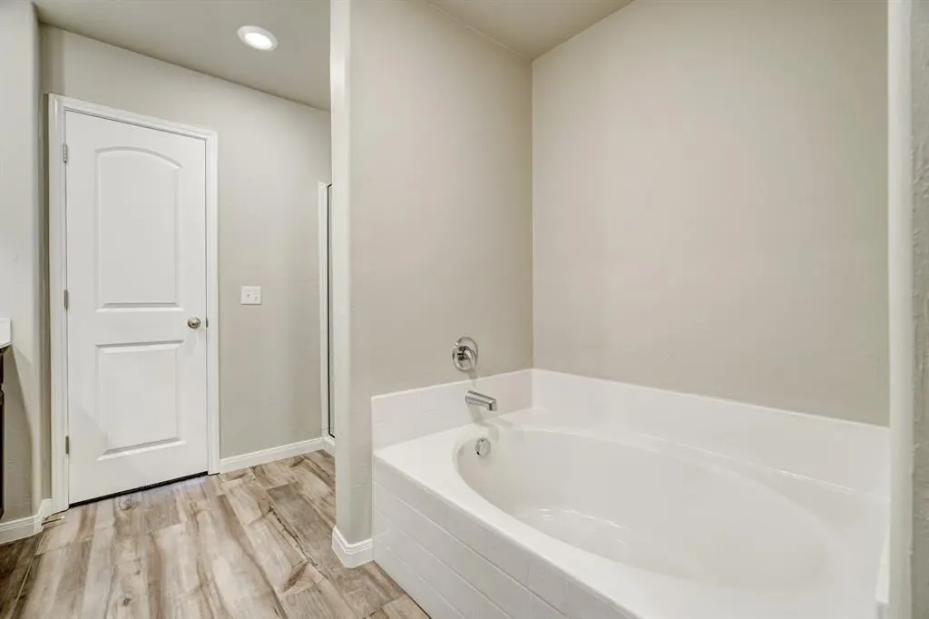 Photo 11 — 1922 Redwood Lane, El Reno, OK 73036