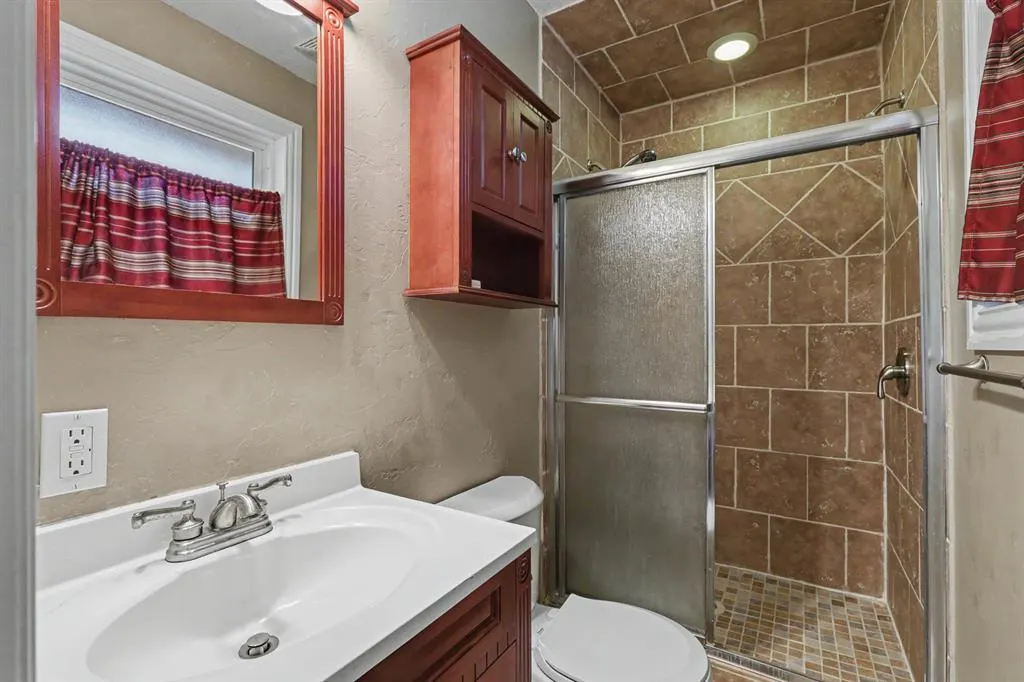 Photo 20 — 5705 NW 67th Street, Oklahoma City, OK 73132
