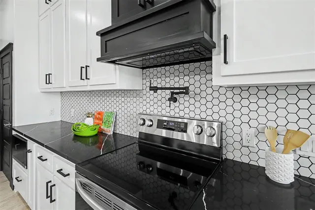 Photo 7 — 2440 Canyon Circle, Blanchard, OK 73010