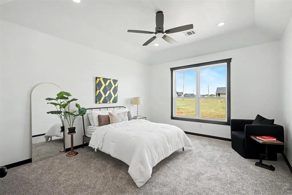 Photo 13 — 2440 Canyon Circle, Blanchard, OK 73010