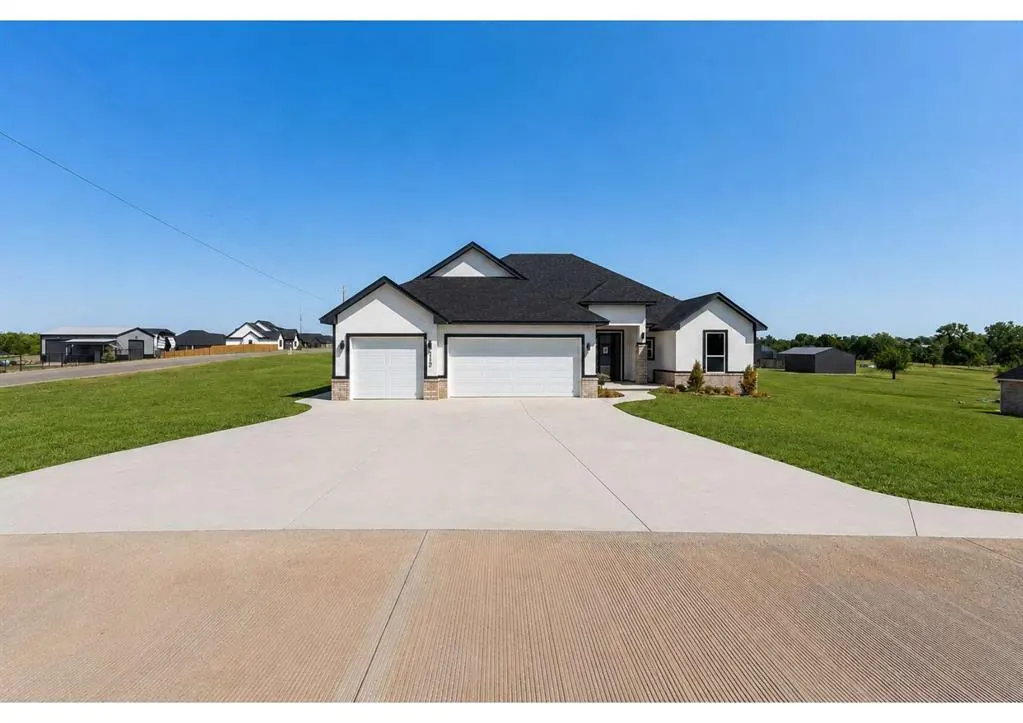 Photo 35 — 2440 Canyon Circle, Blanchard, OK 73010