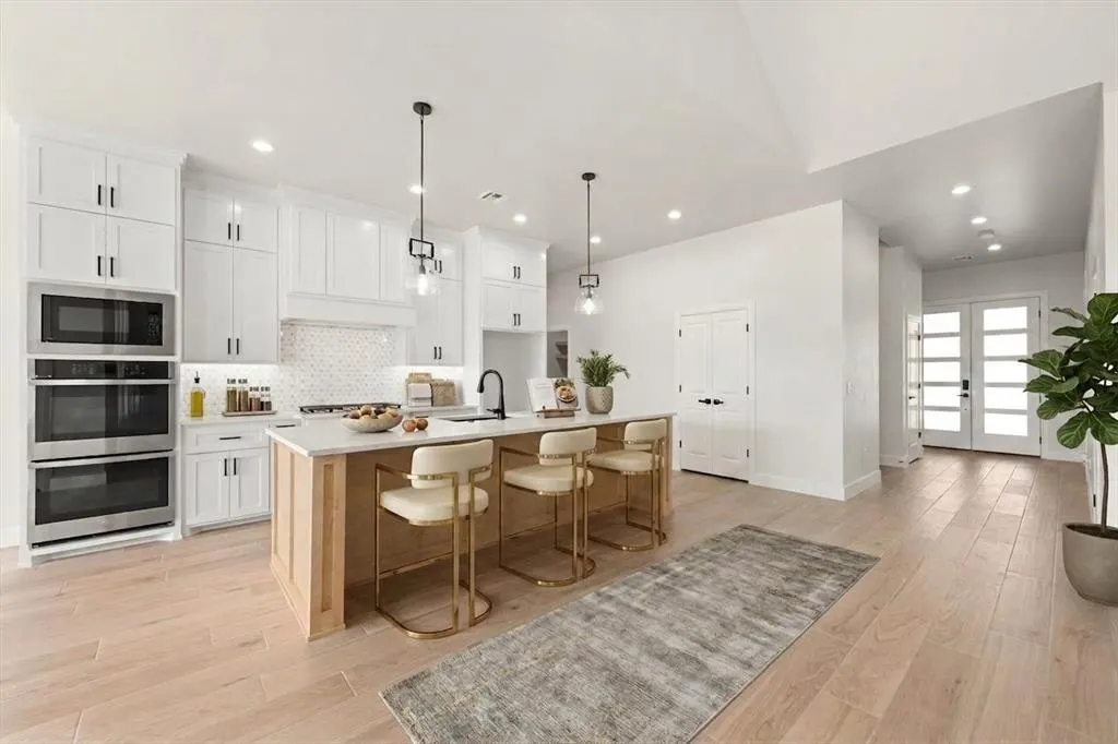Photo 4 — 7204 NW 155th Street, Edmond, OK 73013