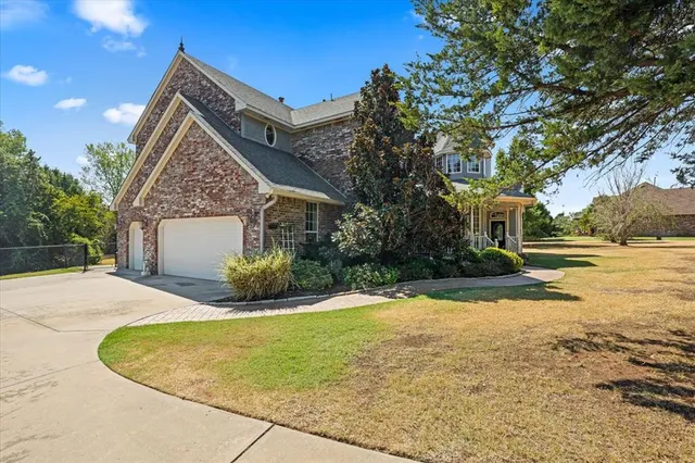 Photo 4 — 9948 Fawn Hollow Road, Mustang, OK 73064