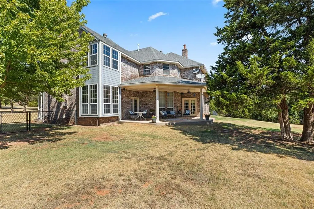 Photo 38 — 9948 Fawn Hollow Road, Mustang, OK 73064