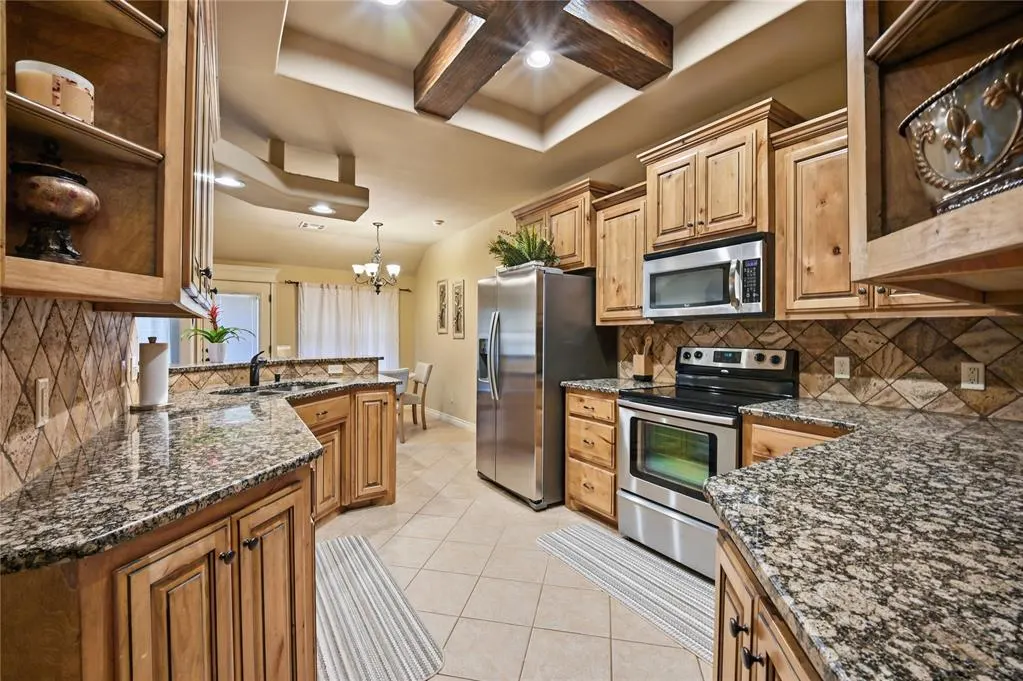 Photo 17 — 11601 SW 17th Court, Yukon, OK 73099