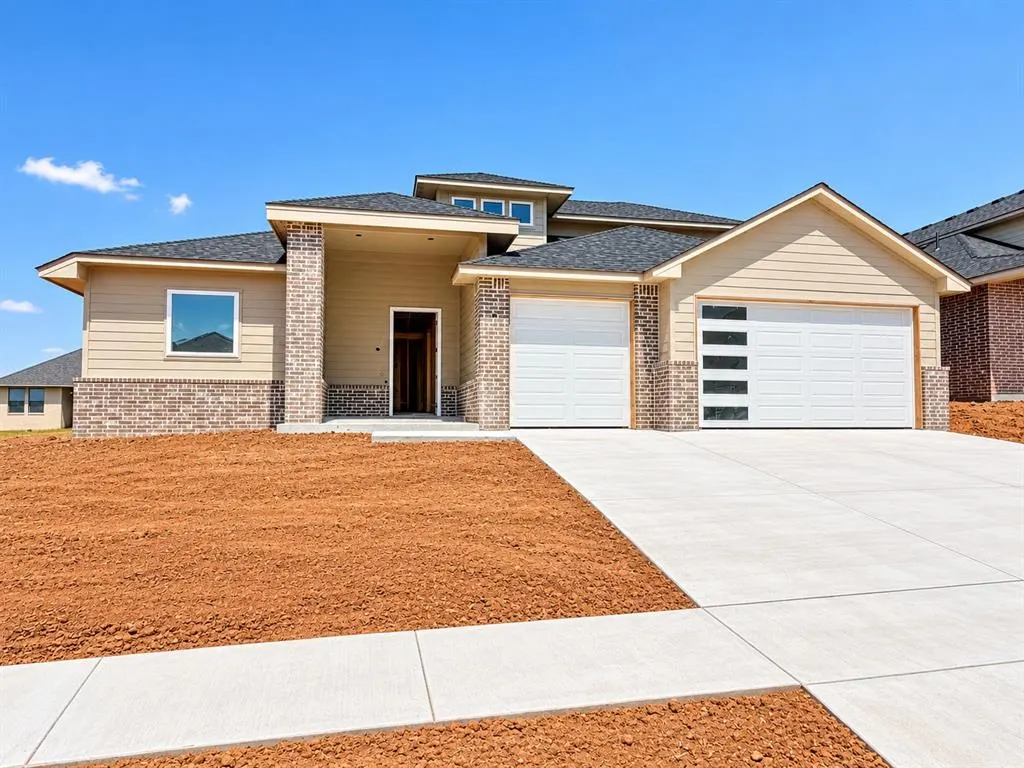 Photo 2 — 7205 NW 155th Street, Edmond, OK 73013