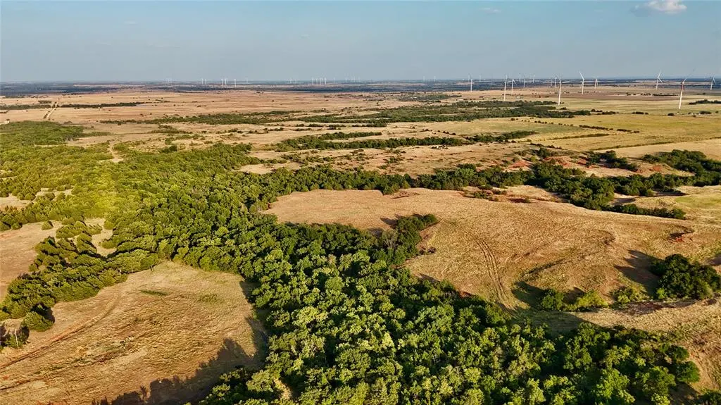 Photo 8 — 26498 E 670 Road, Hennessey, OK 73742