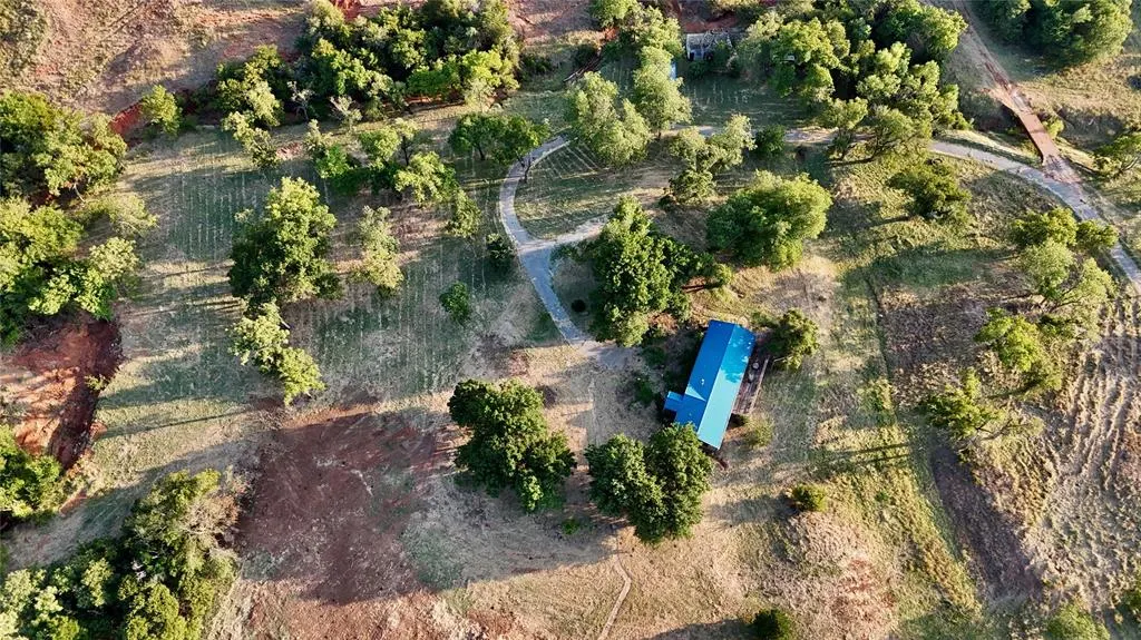 Photo 9 — 26498 E 670 Road, Hennessey, OK 73742