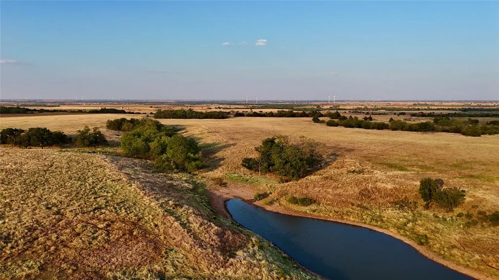 Photo 27 — 26498 E 670 Road, Hennessey, OK 73742