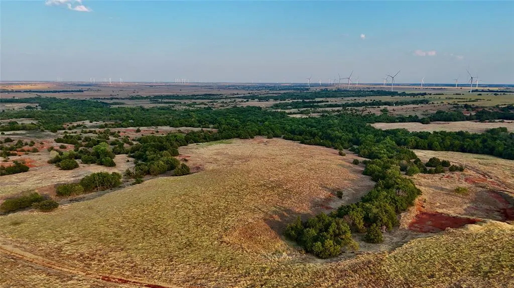 Photo 31 — 26498 E 670 Road, Hennessey, OK 73742