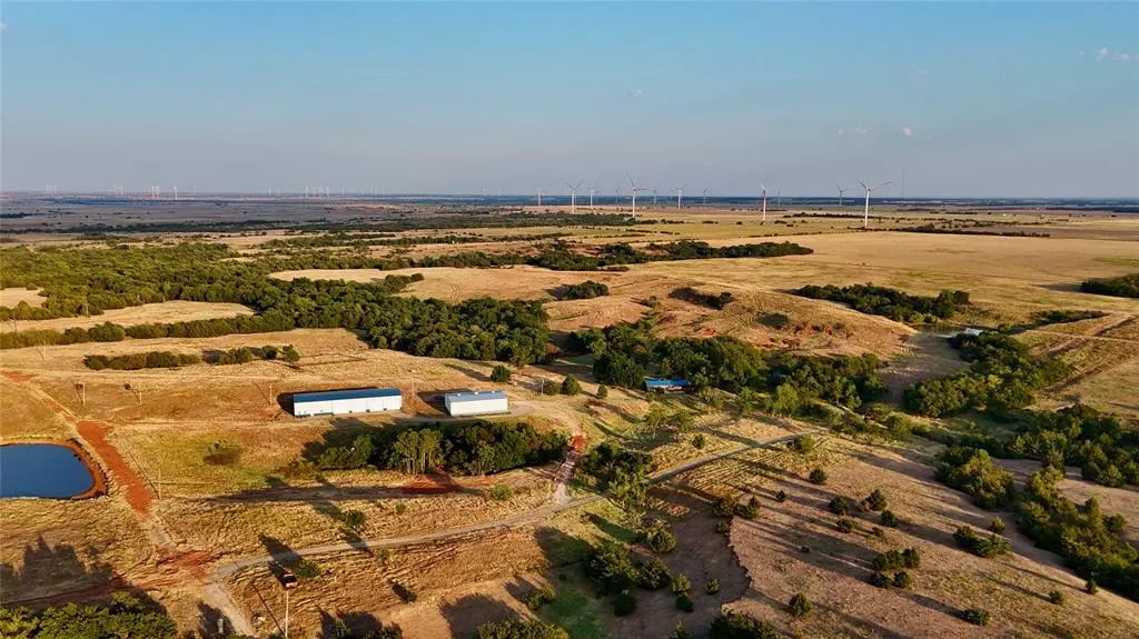 Photo 37 — 26498 E 670 Road, Hennessey, OK 73742