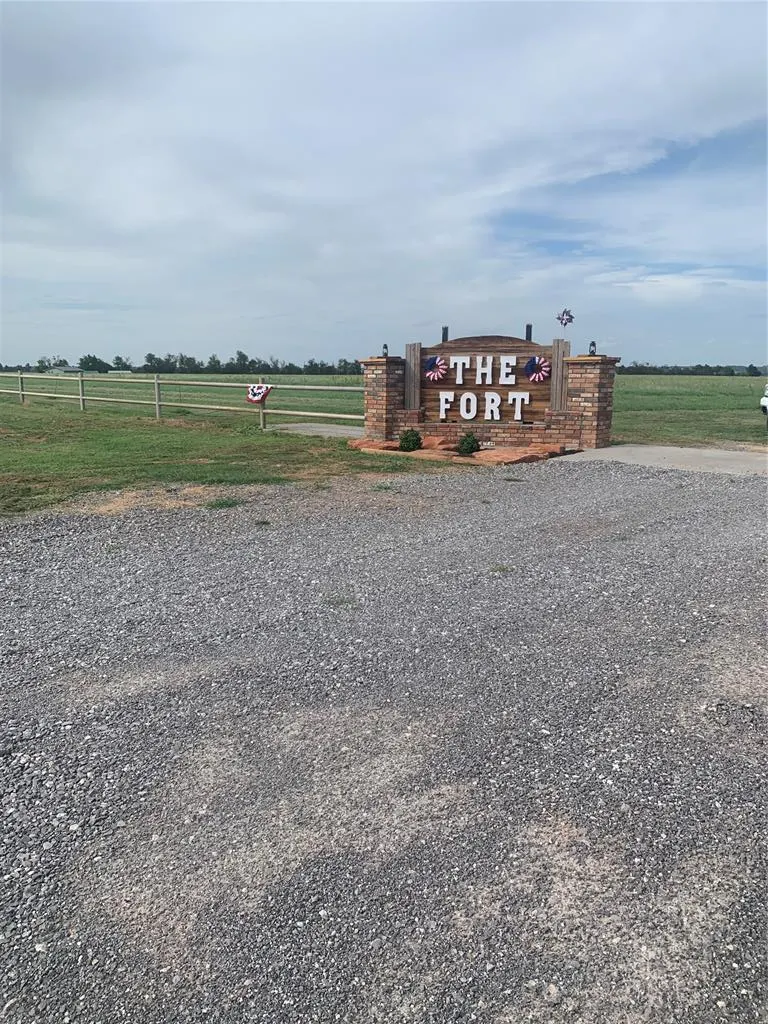 Photo 7 — 11111 N Hazlett- Highway 9 Highway, Fort Cobb, OK 73038