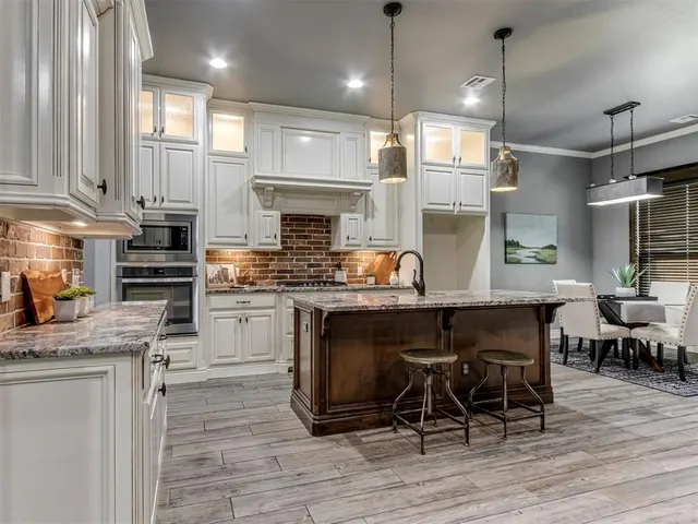 Photo 4 — 4613 Hambletonian Lane, Mustang, OK 73064