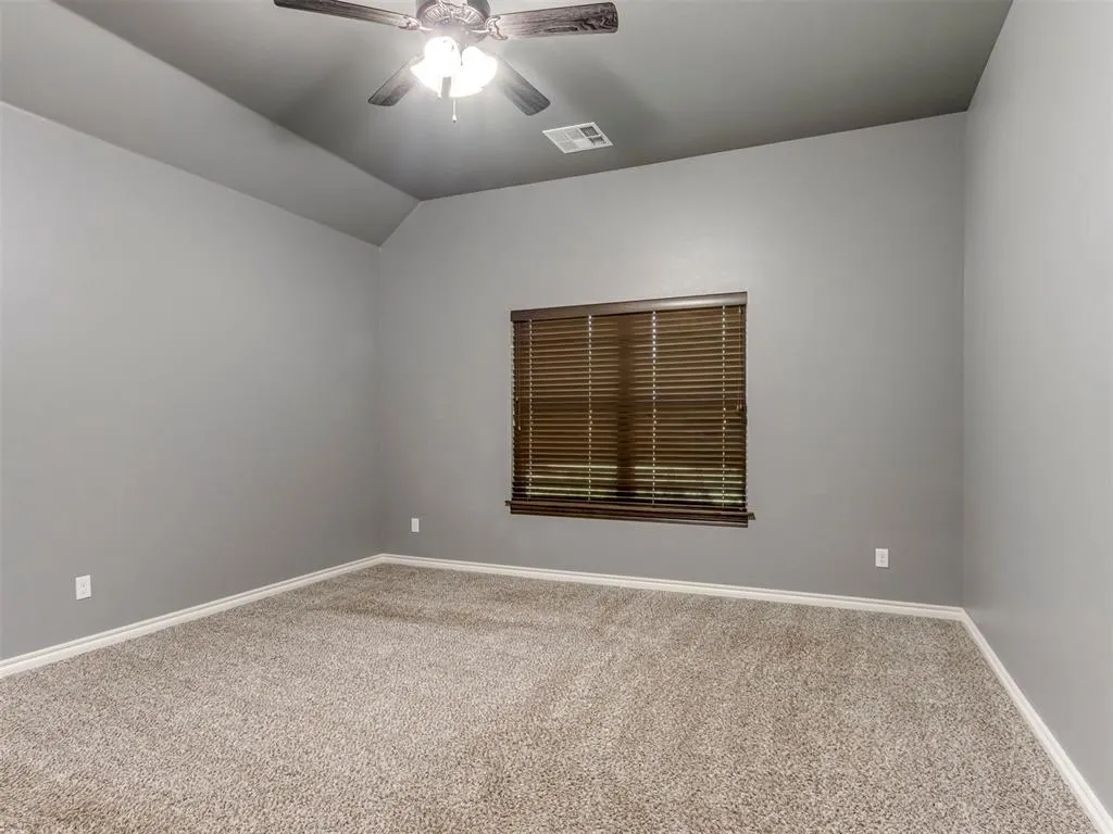 Photo 15 — 4613 Hambletonian Lane, Mustang, OK 73064