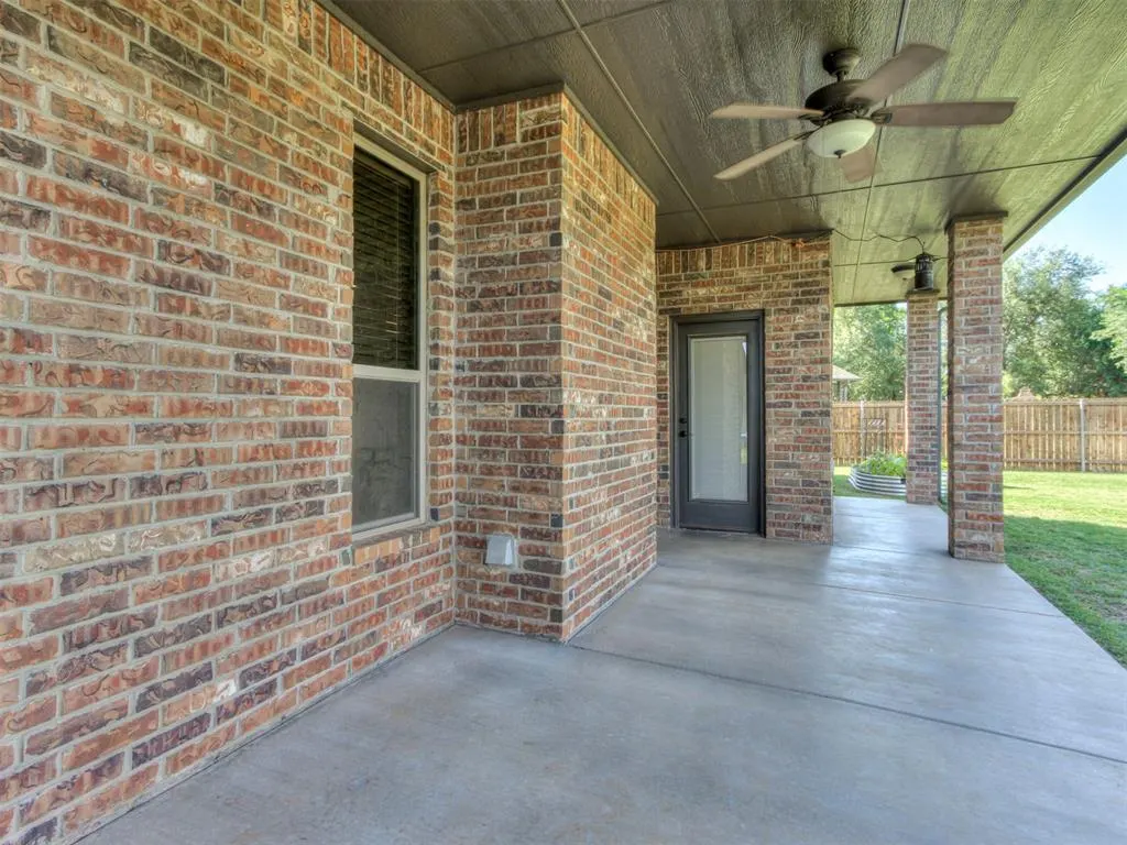 Photo 32 — 4613 Hambletonian Lane, Mustang, OK 73064