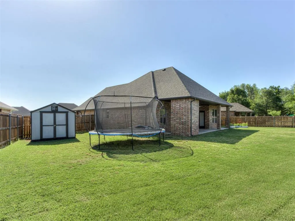 Photo 34 — 4613 Hambletonian Lane, Mustang, OK 73064