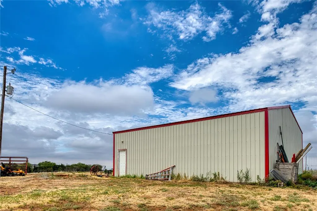 Photo 20 — 10380 N 2000 Road, Elk City, OK 73644