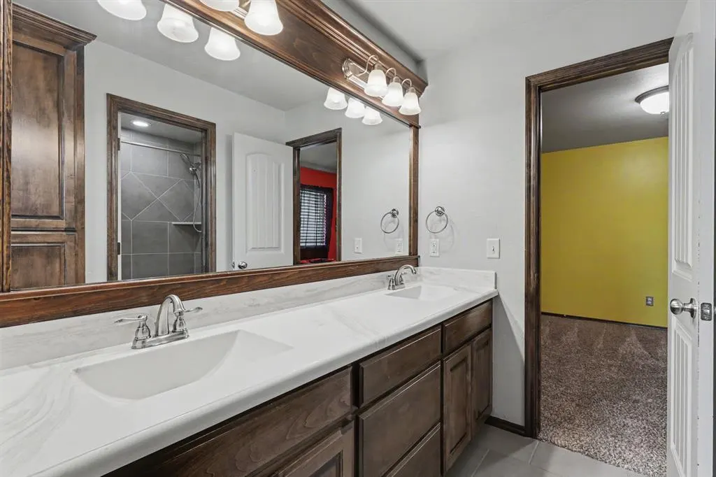 Photo 16 — 9105 SW 34th Street, Oklahoma City, OK 73179