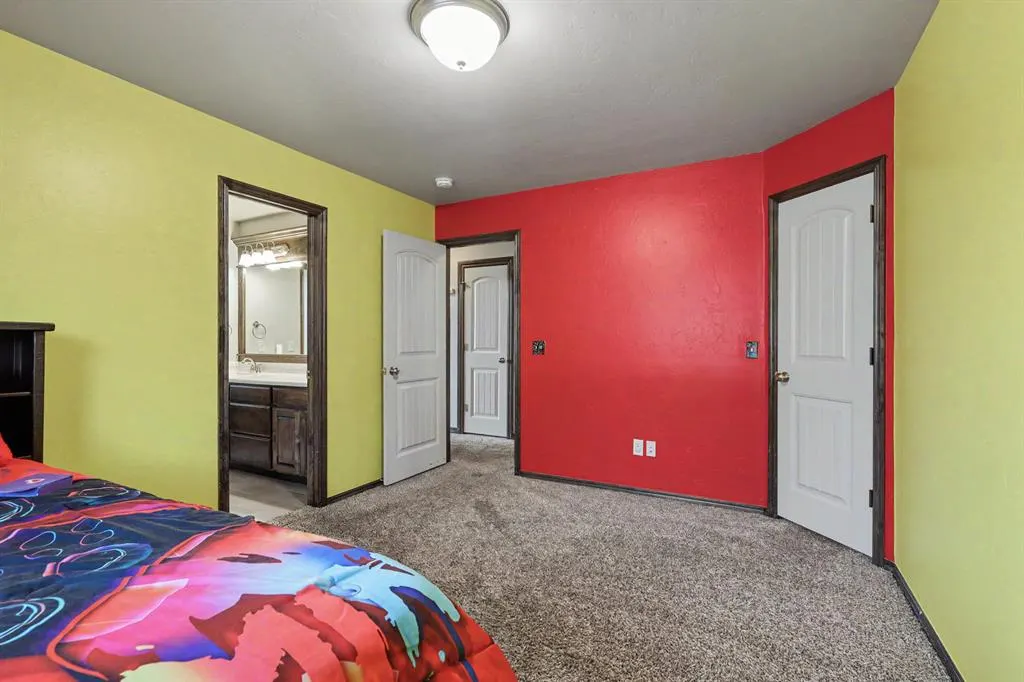 Photo 18 — 9105 SW 34th Street, Oklahoma City, OK 73179