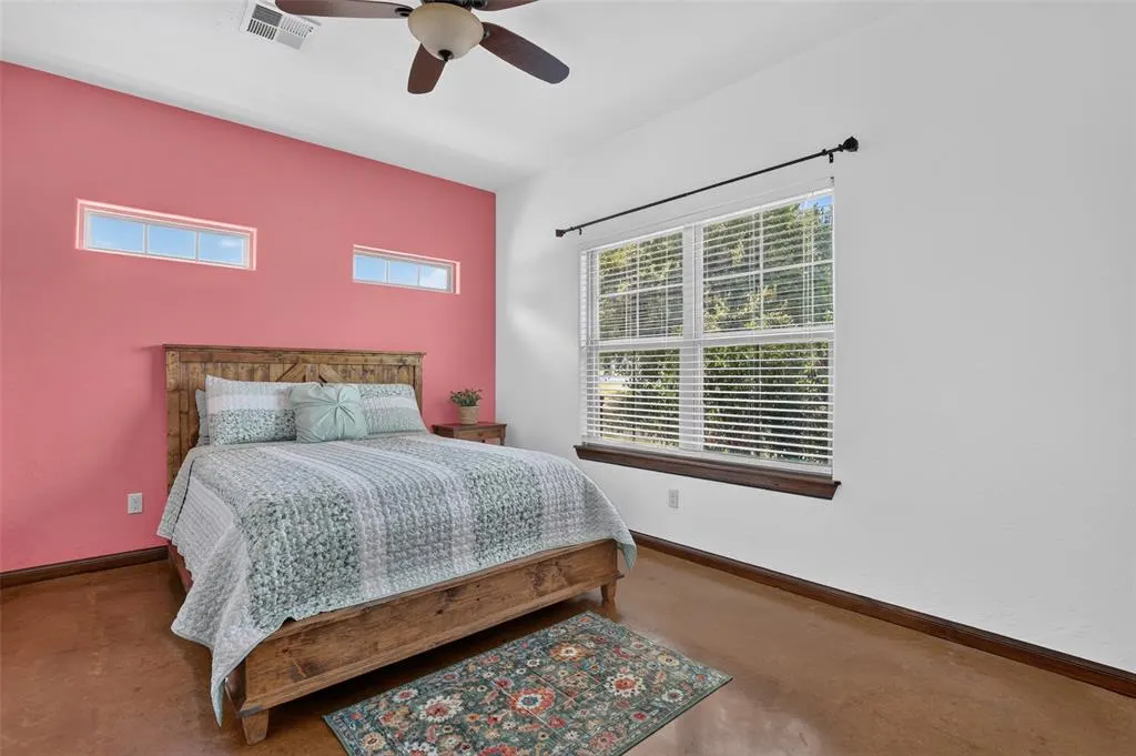 Photo 9 — 138 NW Tanyas Trail, Cache, OK 73527