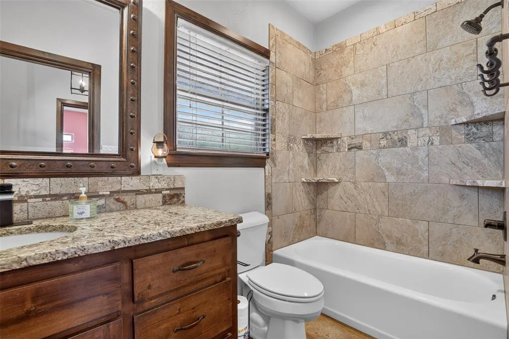 Photo 11 — 138 NW Tanyas Trail, Cache, OK 73527