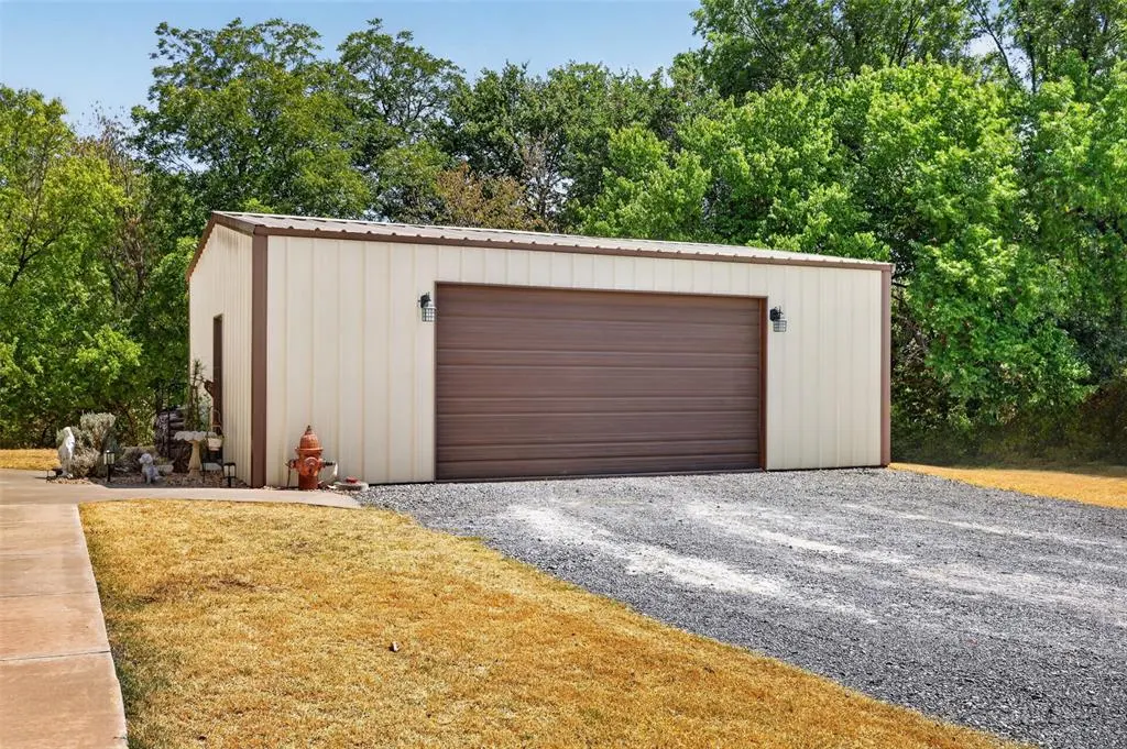 Photo 24 — 138 NW Tanyas Trail, Cache, OK 73527