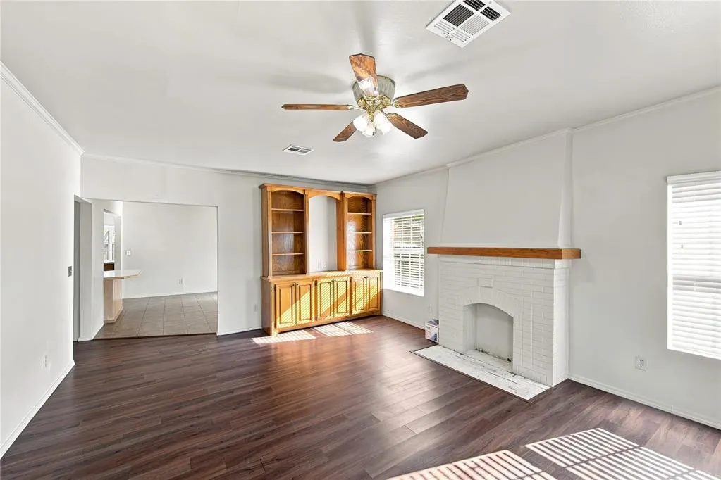 Photo 4 — 939 W 2nd Street, Elk City, OK 73644