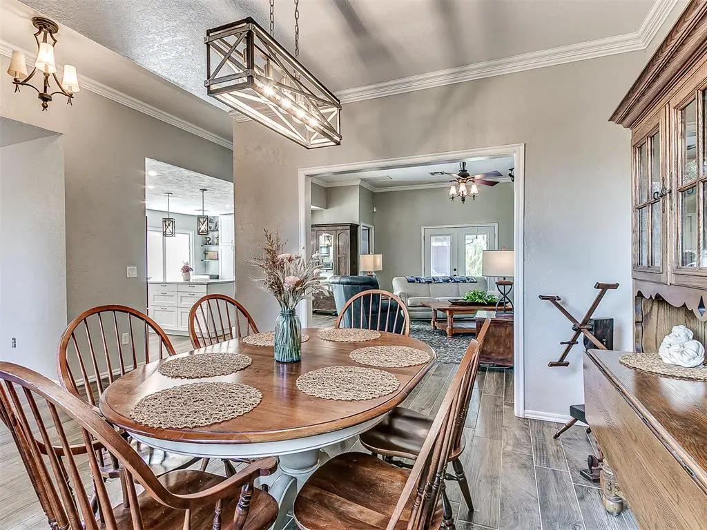 Photo 10 — 10400 NW 42nd Street, Yukon, OK 73099