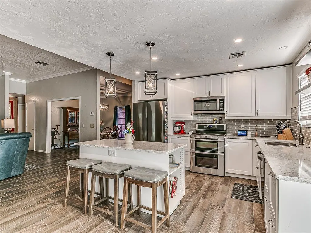 Photo 20 — 10400 NW 42nd Street, Yukon, OK 73099