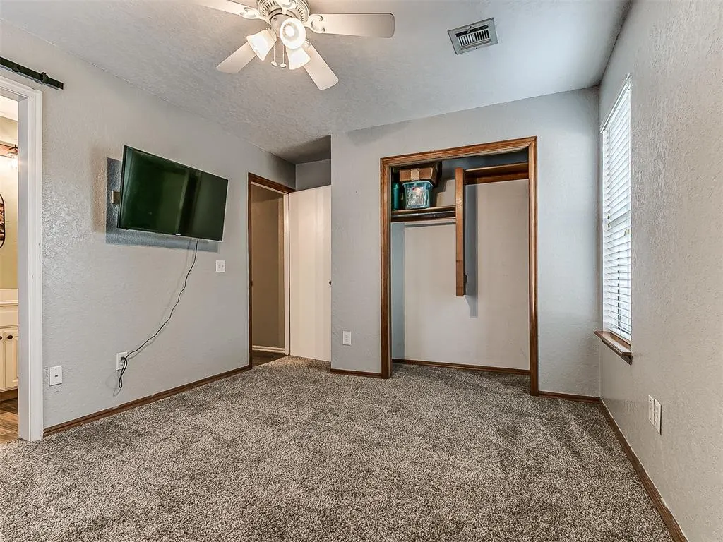 Photo 42 — 10400 NW 42nd Street, Yukon, OK 73099