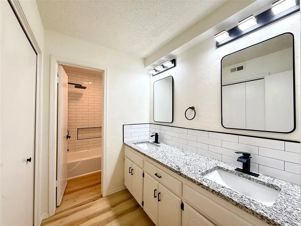 Photo 4 — Address unavailable, Oklahoma City, OK 73127