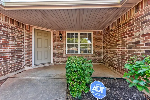 Photo 4 — 13628 Bradbury Lane, Piedmont, OK 73078