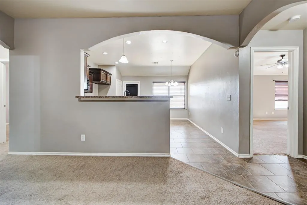 Photo 12 — 13628 Bradbury Lane, Piedmont, OK 73078