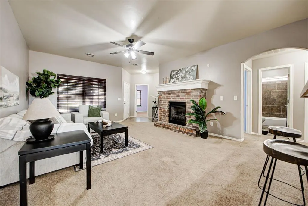 Photo 9 — 13628 Bradbury Lane, Piedmont, OK 73078