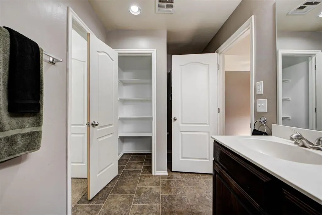 Photo 28 — 13628 Bradbury Lane, Piedmont, OK 73078